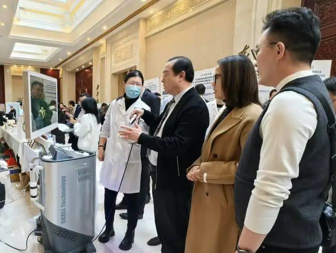 河北神經腫瘤盛會:專家點贊EndoSCell?術中細胞級熒光導引技術(圖8)