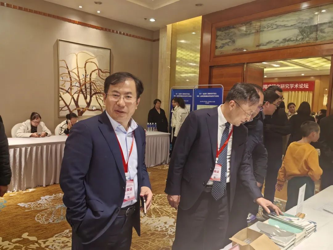 昆明神經(jīng)腫瘤論壇:EndoSCell?細(xì)胞級熒光導(dǎo)引技術(shù)開啟精準(zhǔn)手術(shù)新時(shí)代(圖9)